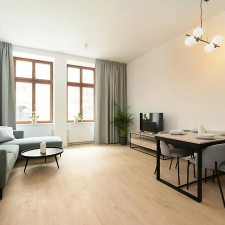 Przytulny Apartament W Centrum Miasta